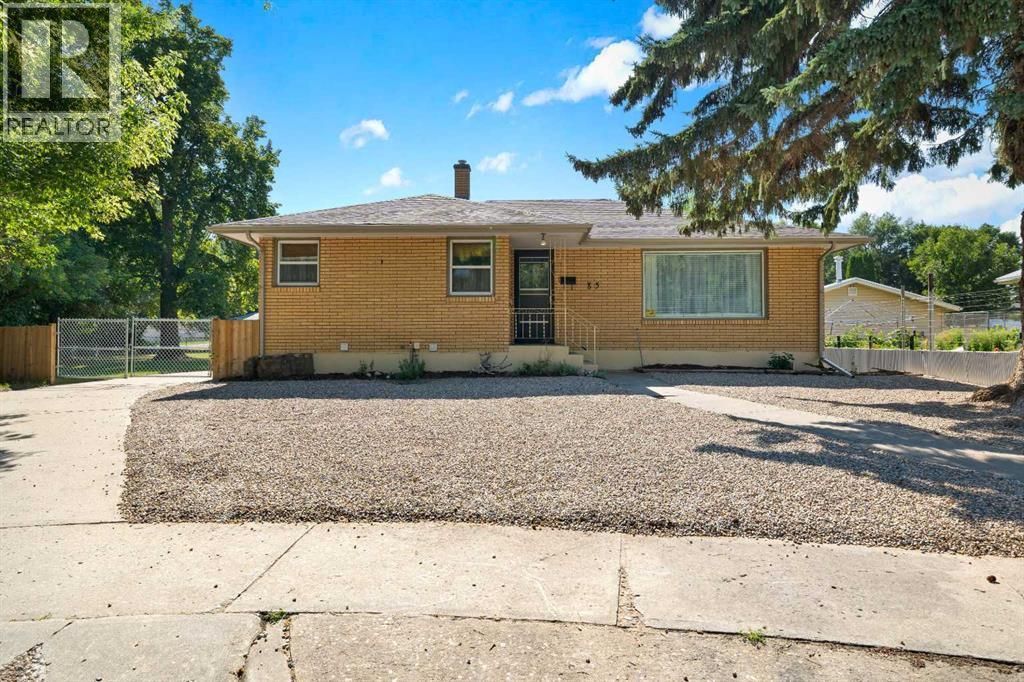 85 Huckvale Crescent Sw, Medicine Hat