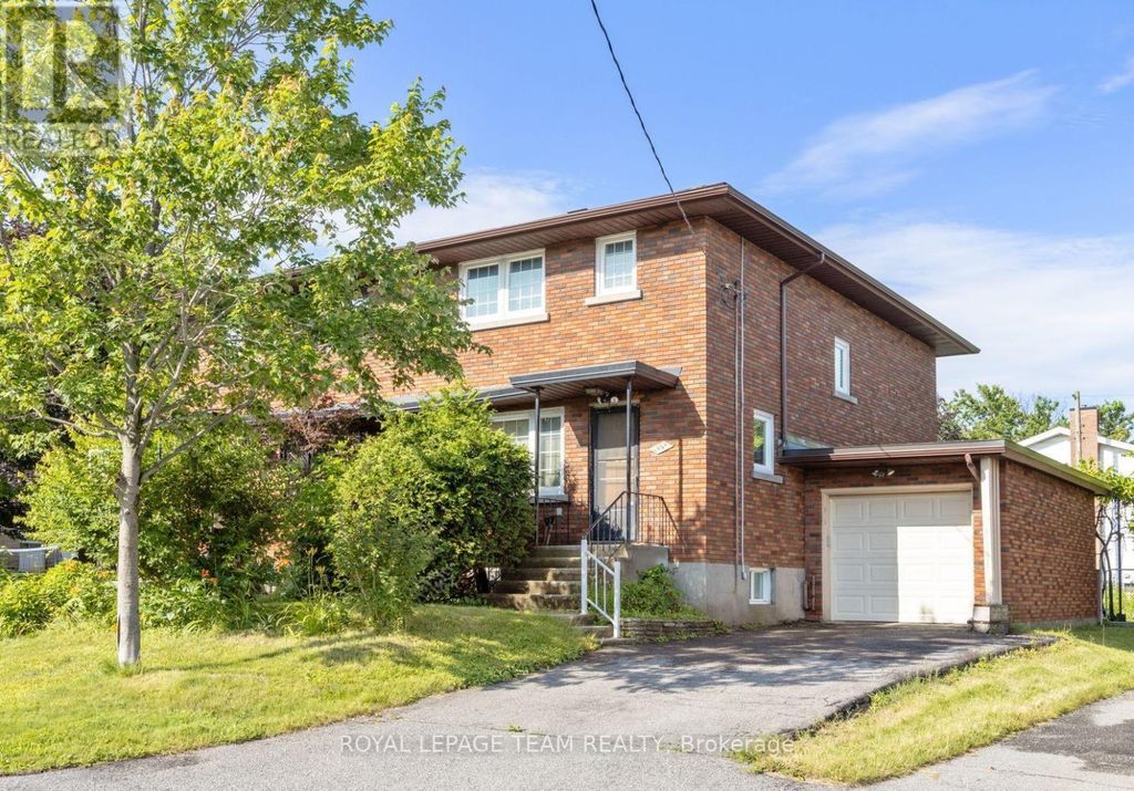 1020 Riddell Avenue S, Ottawa