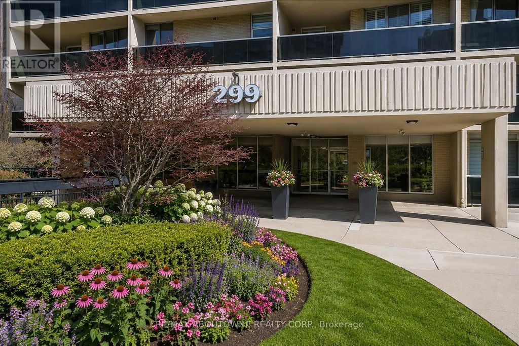 1801 - 299 Mill Road, Toronto (markland Wood)