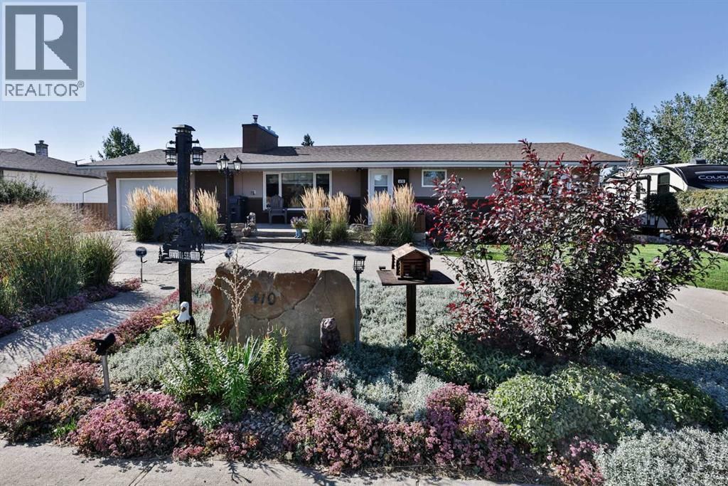 410 6 Avenue, Warner