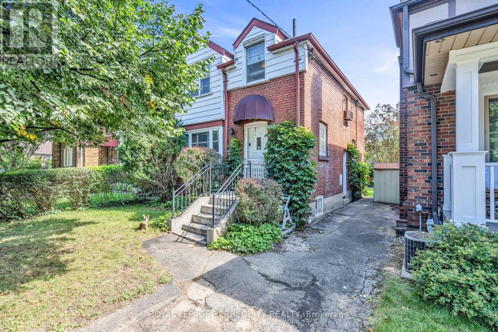 391 Sutherland Drive, Toronto (leaside)