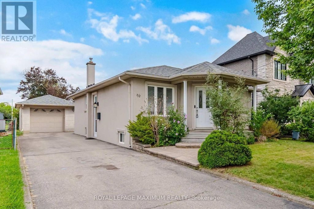 96 Wallasey Avenue, Toronto (humberlea-Pelmo Park)