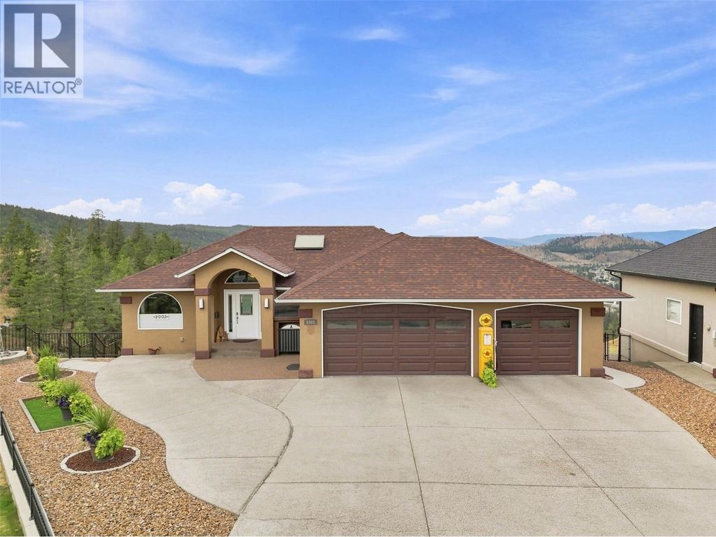2003 Muirfield Road, Kamloops