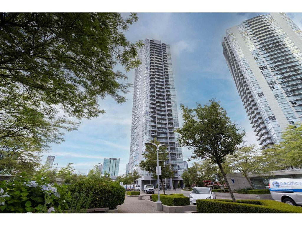 3105 13618 100 Avenue, Surrey