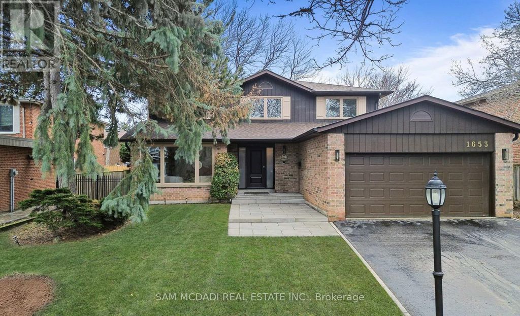 1653 Sherwood Forrest Circle, Mississauga (sheridan)