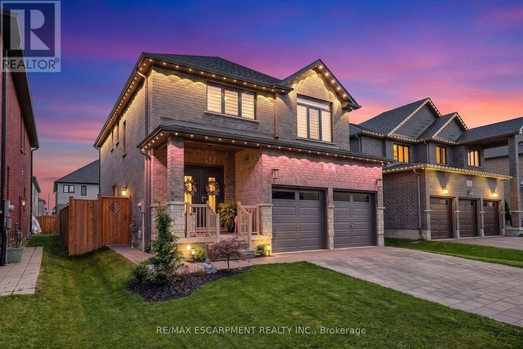 9 Gibbons Road, Brant (paris)
