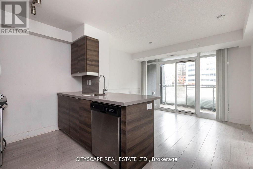 315 - 525 Adelaide Street W, Toronto (waterfront Communities)