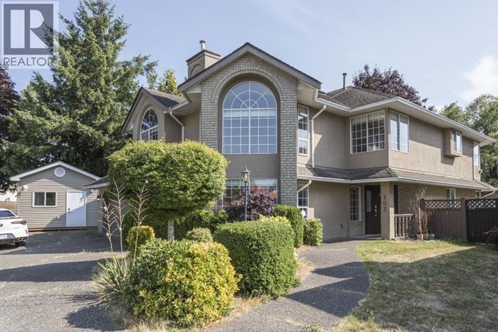 102 Viscount Place, New Westminster