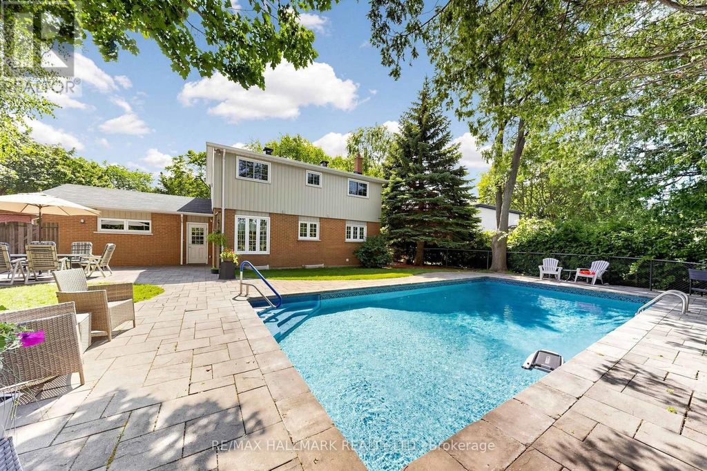 135 Senator Reesor's Drive, Markham (sherwood-Amberglen)