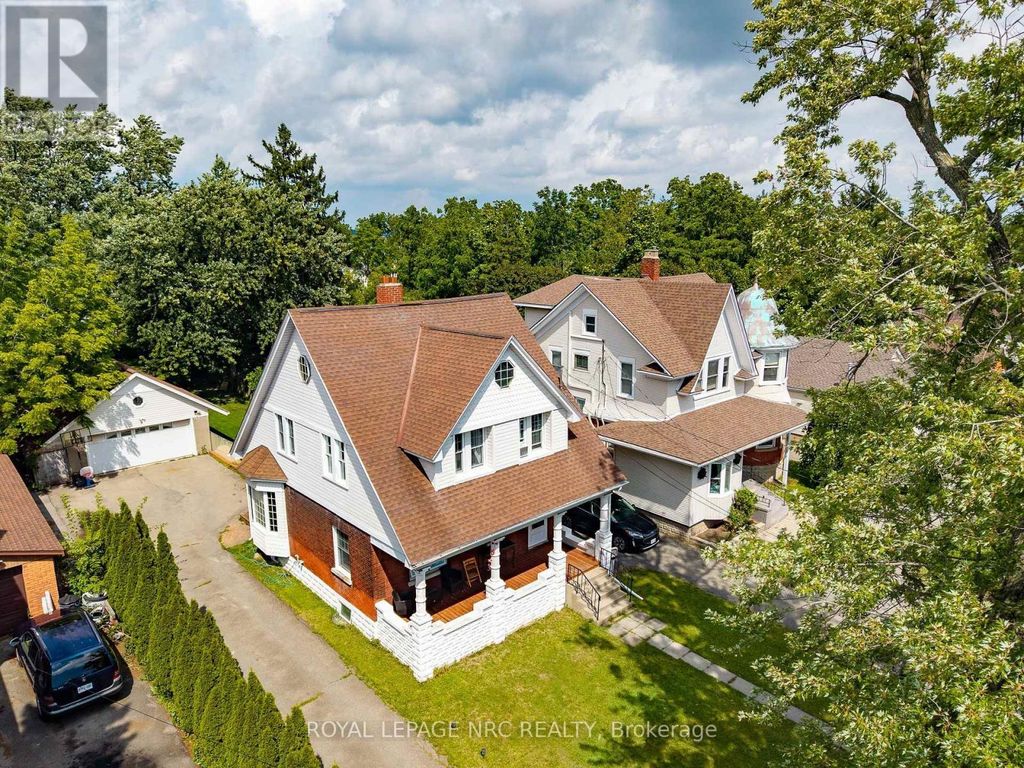 44 Phipps Street, Fort Erie (central)