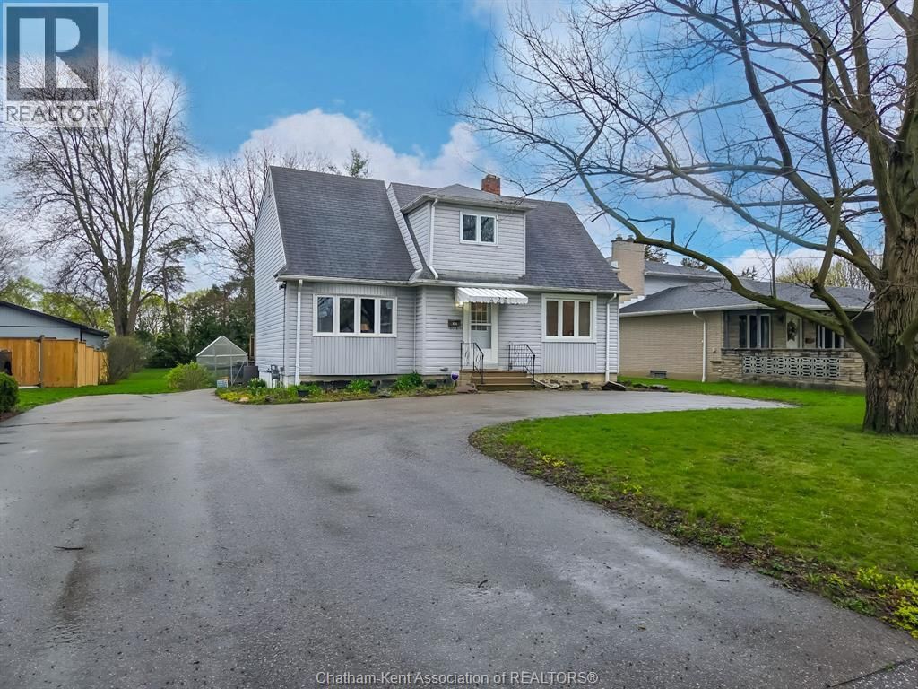 426 Victoria Avenue, Chatham