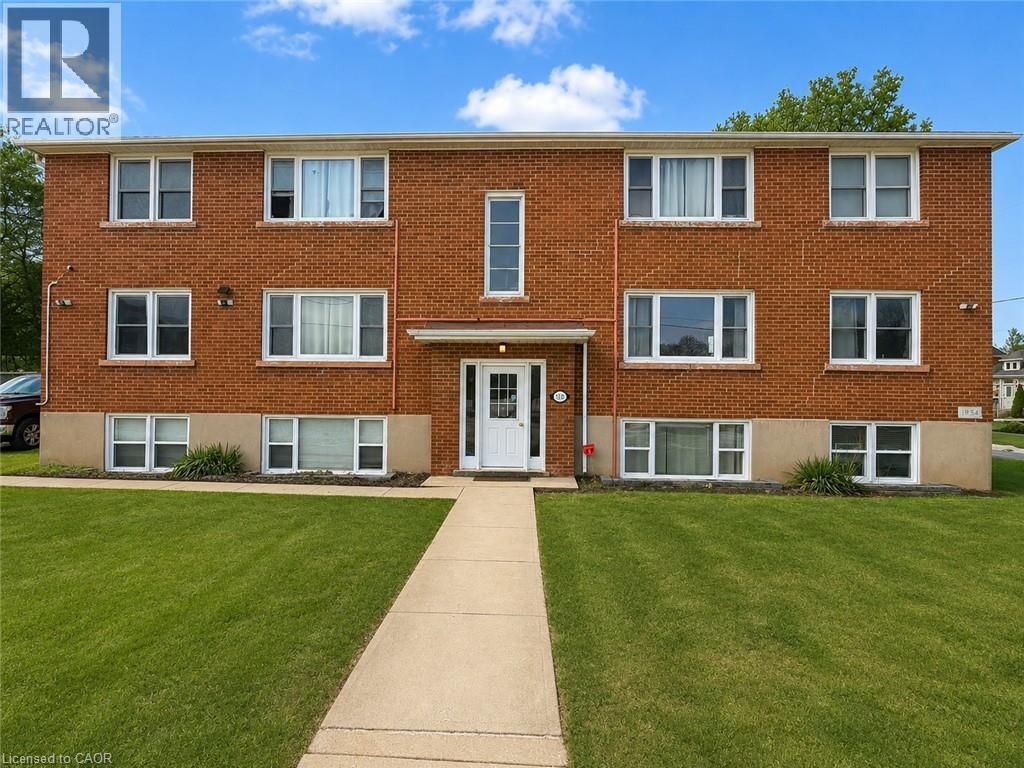 318 Dolph Street S Unit# 1, Cambridge