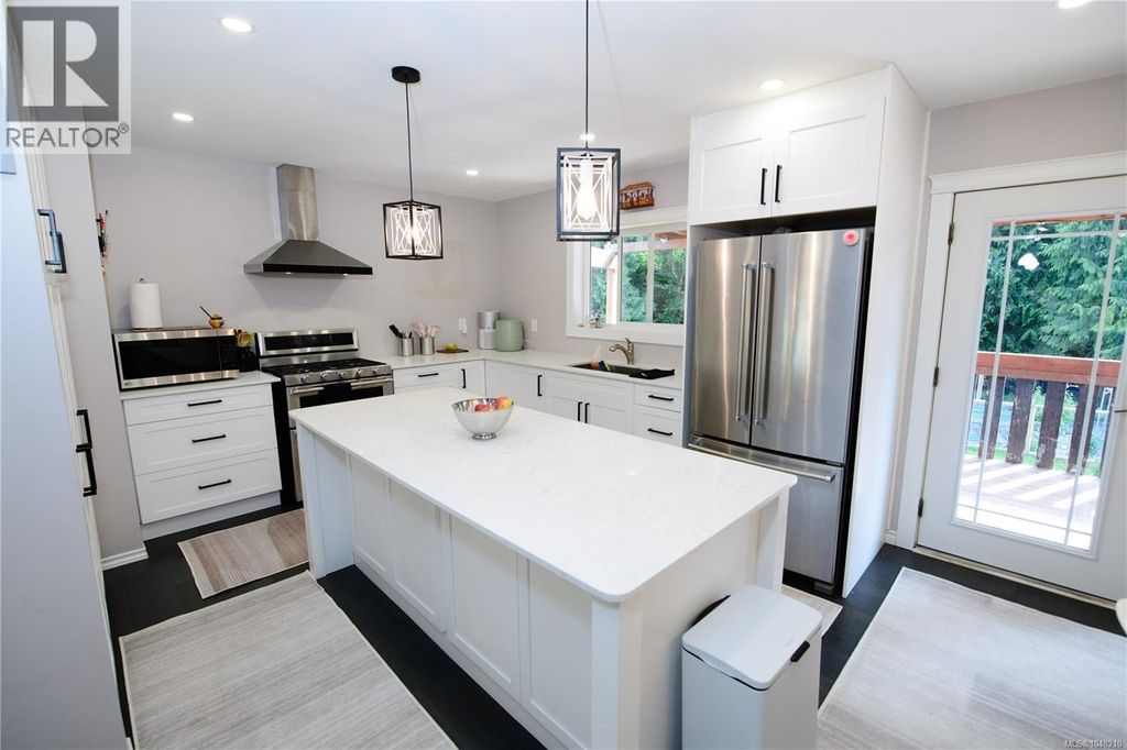 1844 Connie Rd, Sooke