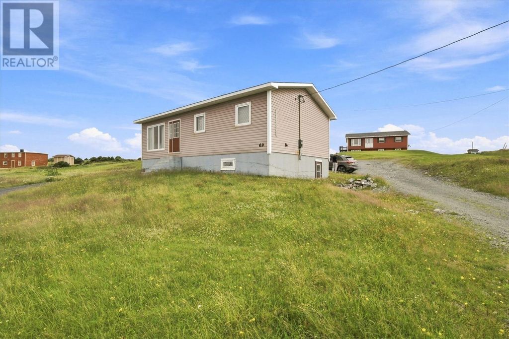 69 Harbour Drive, Portugal Cove South