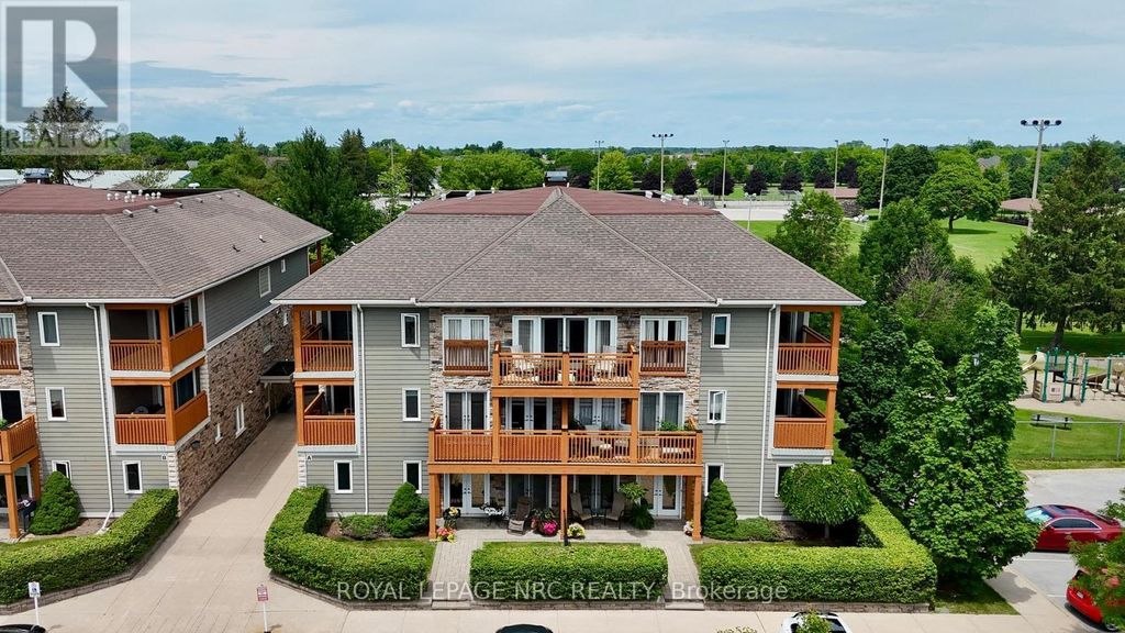 202 - 678 Line 2 Road, Niagara-On-The-Lake (virgil)