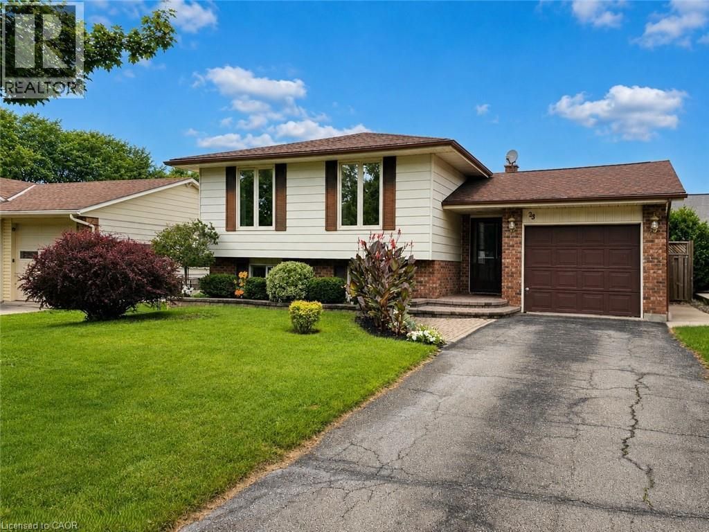 23 Churchill Circle, Simcoe