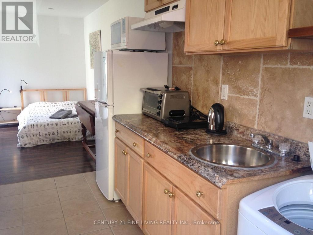 (grdn) - 400 Nairn Avenue, Toronto (caledonia-Fairbank)