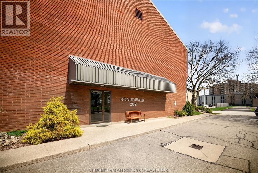 202 Campus Parkway Unit# 306, Chatham