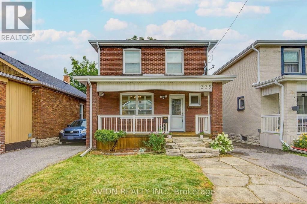 225 Clarke Street, Oshawa (central)