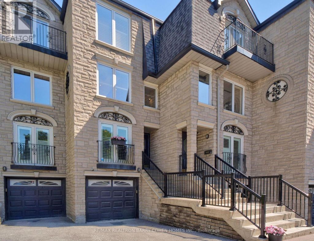 21 Birchbank Lane, Toronto (banbury-Don Mills)