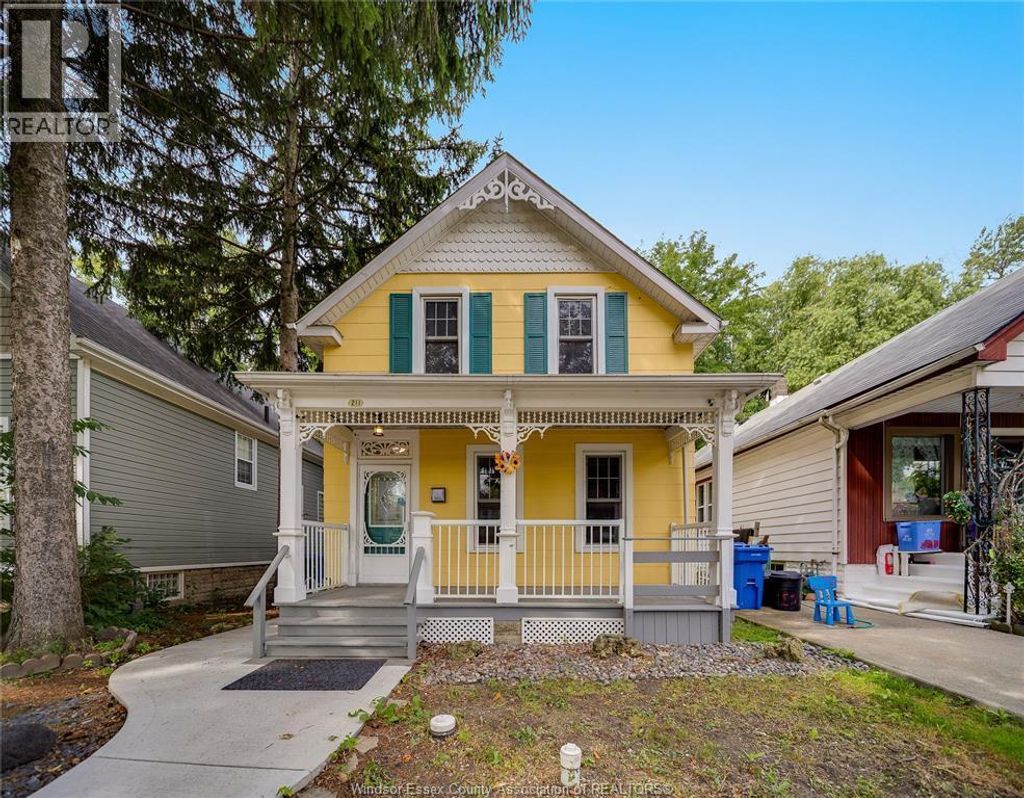 211 Cameron, Windsor