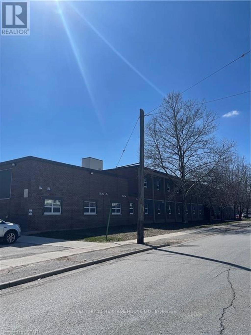 110 - 50 Scott Street, St. Thomas