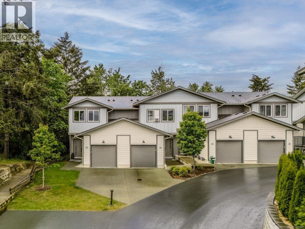35 3195 Herons Way, Duncan