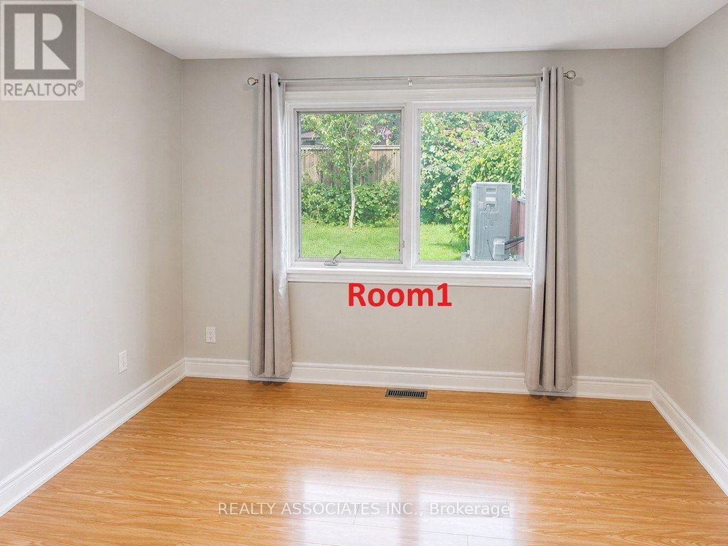 Lower - 60 Beacham Crescent, Toronto (tam O'shanter-Sullivan)