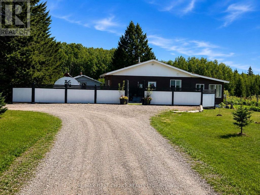 Pcl23545 Sec 16 Lauzon Road, Rainy River Remote Area (tb-405)