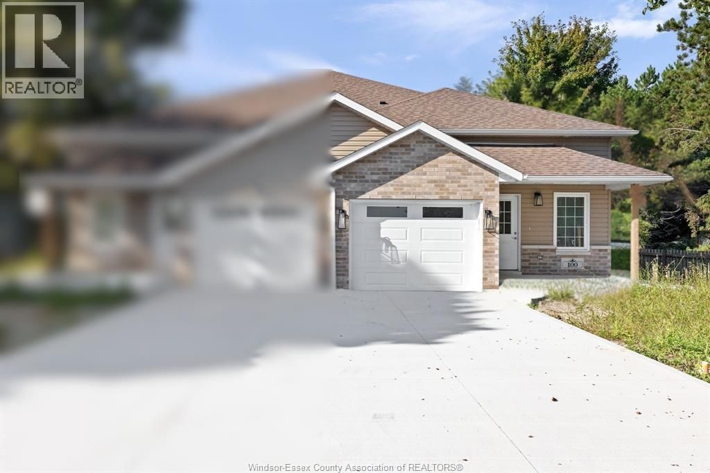 100 Erie Street North, Ridgetown