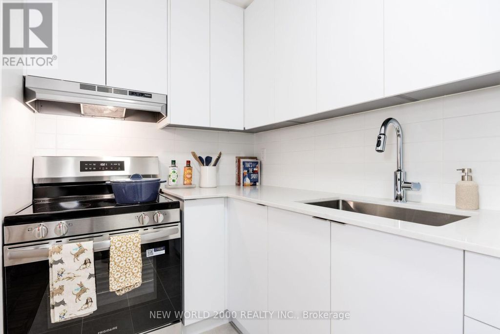 503 - 101 Roehampton Avenue, Toronto (mount Pleasant West)