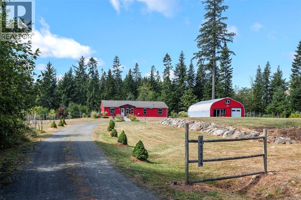 4114 Island Hwy S, Campbell River