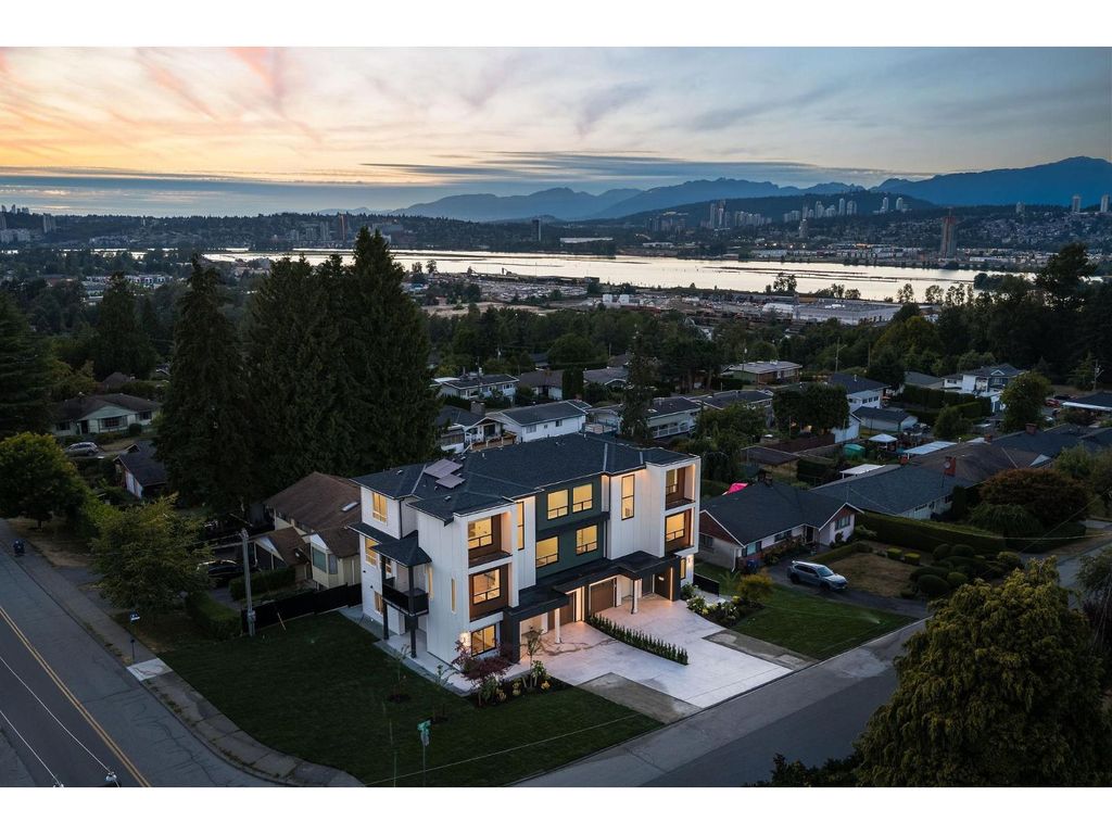 102 11313 137 Street, Surrey