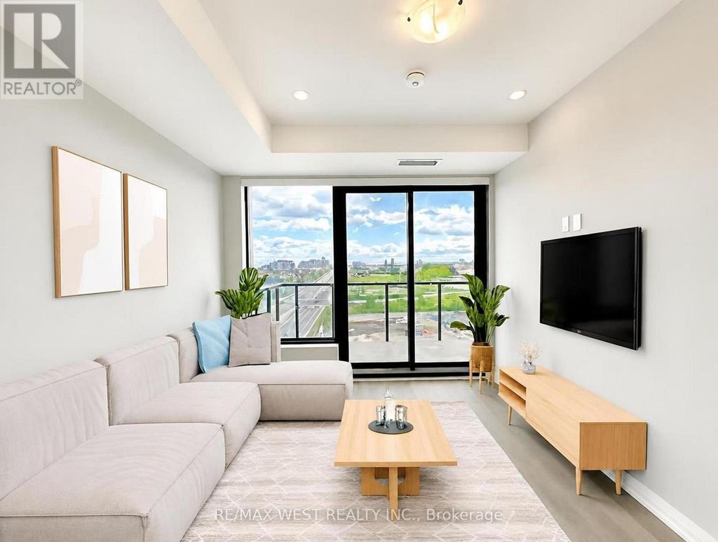 1007 - 3006 William Cutmore Boulevard, Oakville (jm Joshua Meadows)