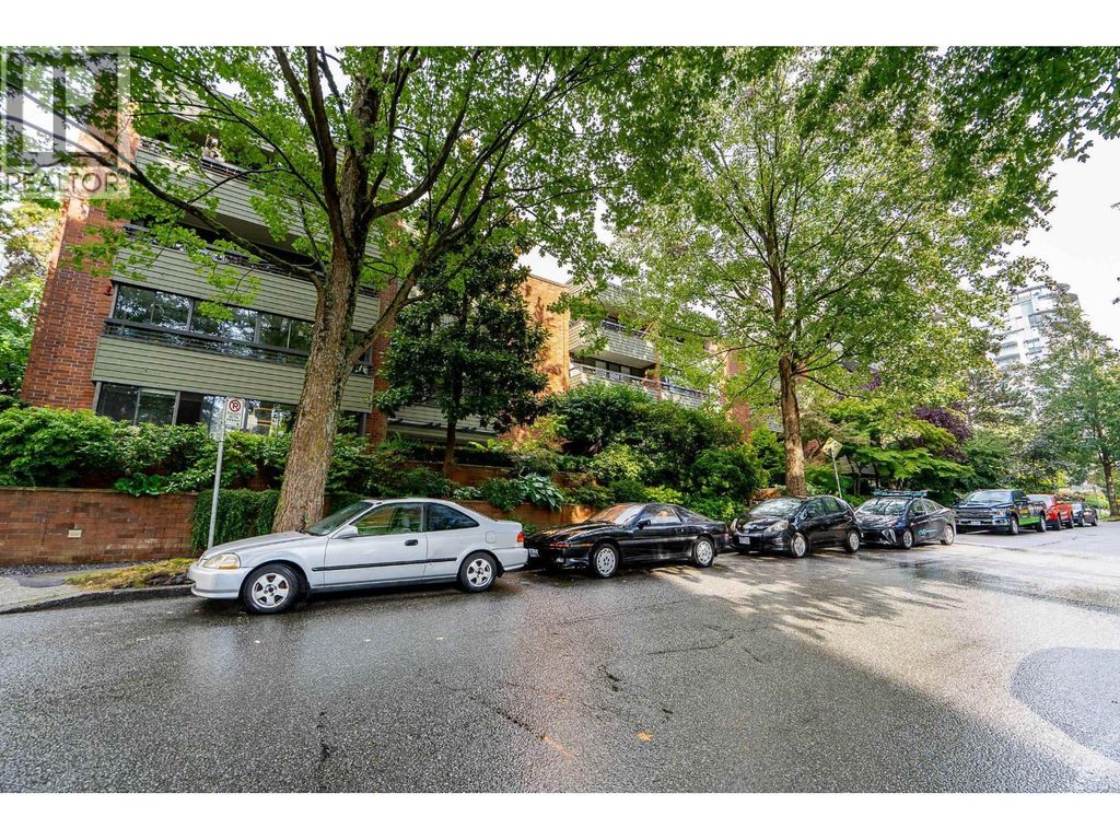 310 1355 Harwood Street, Vancouver