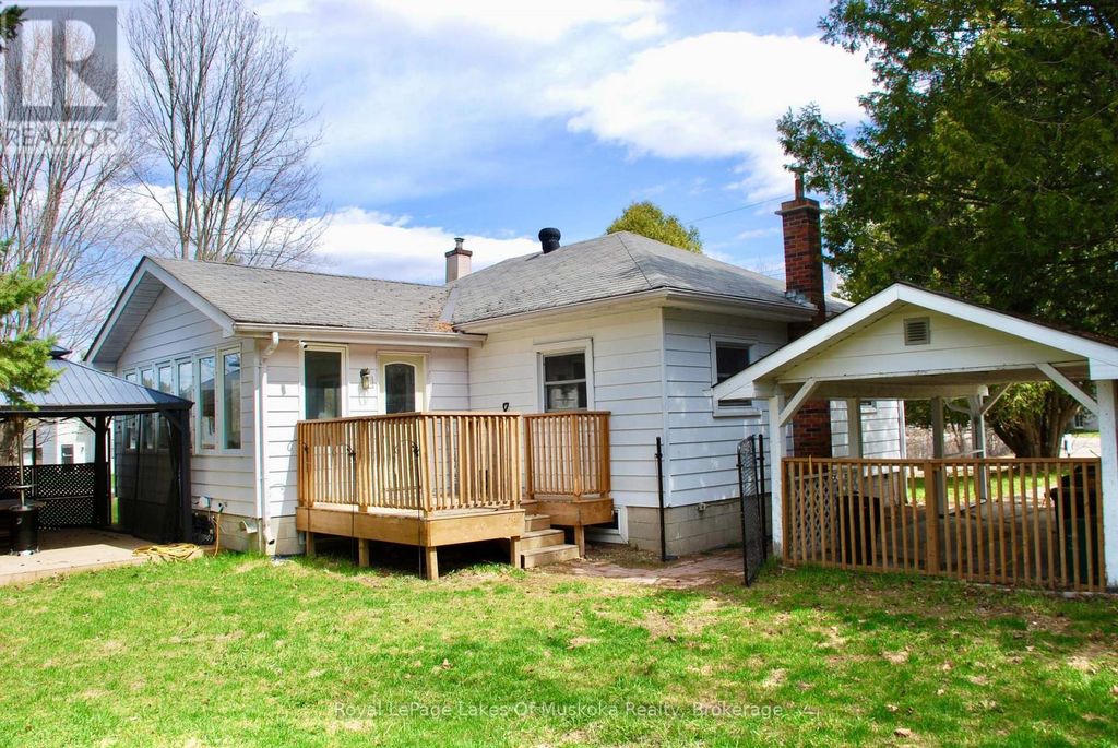 30 Kitchen Road S, Huntsville (chaffey)