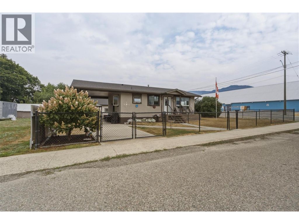 401 Howard Avenue, Enderby