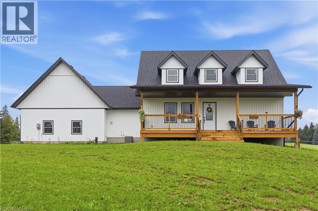 1238 Snyder's Road E, Baden