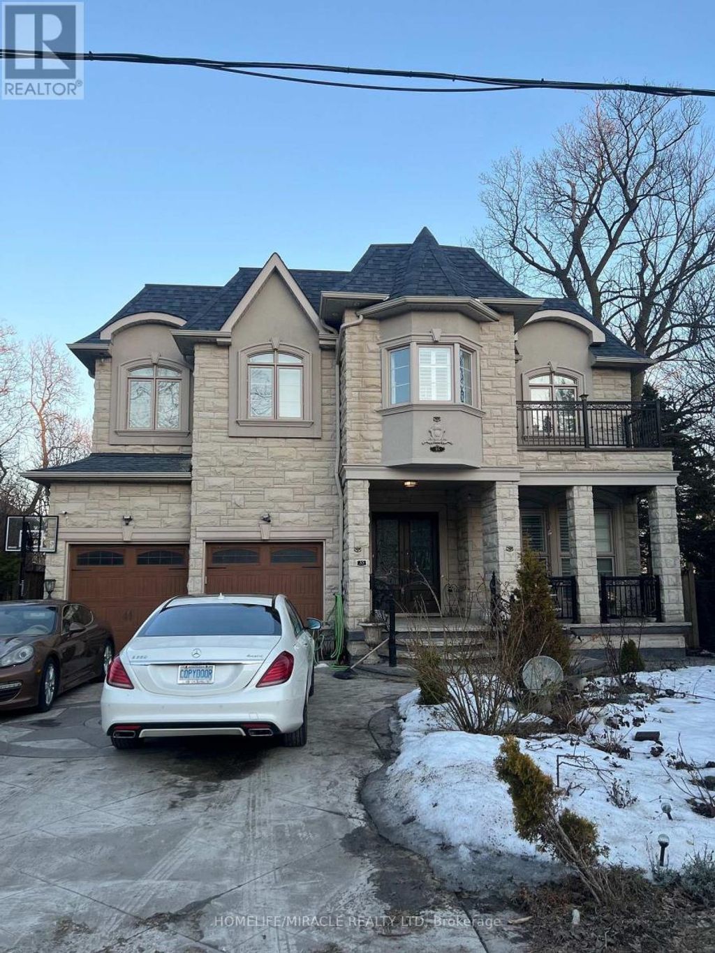 35 Drake Crescent, Toronto (cliffcrest)