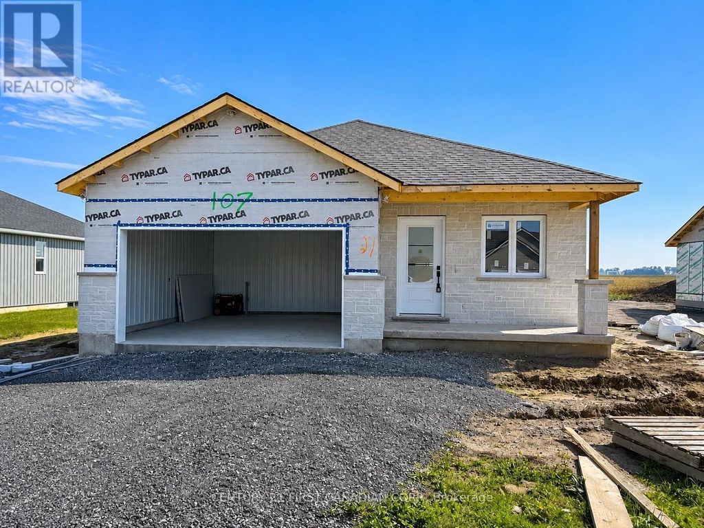 107 Victoria Avenue E, South Huron (stephen)