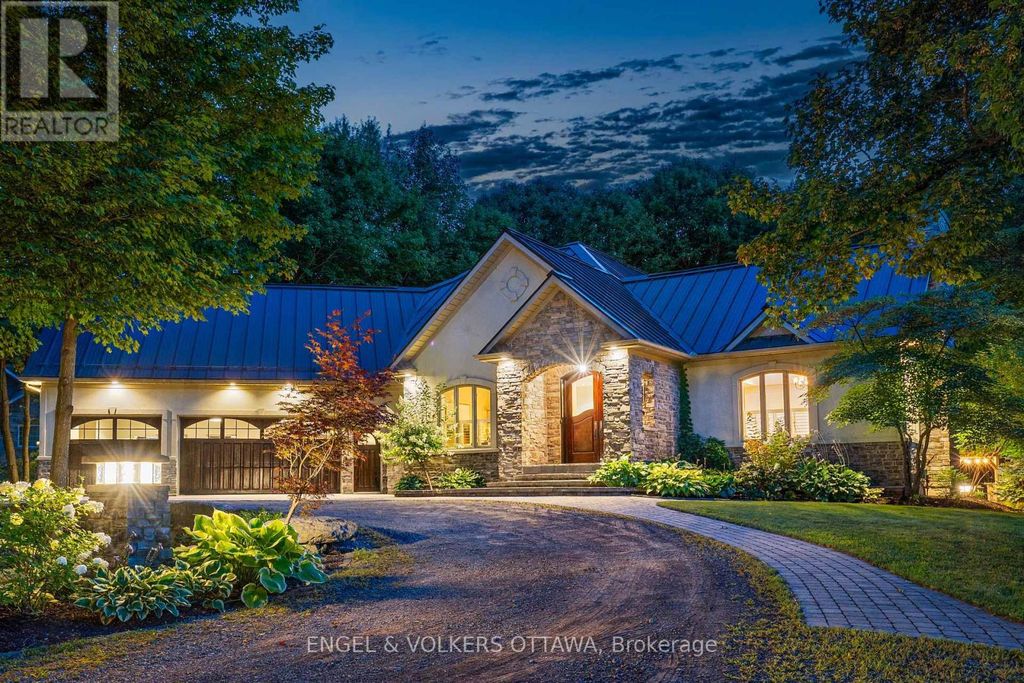 6 Marchvale Drive, Ottawa