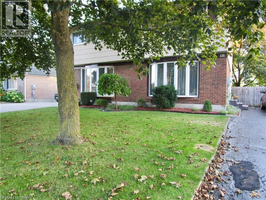 171 Patricia Road, Stratford