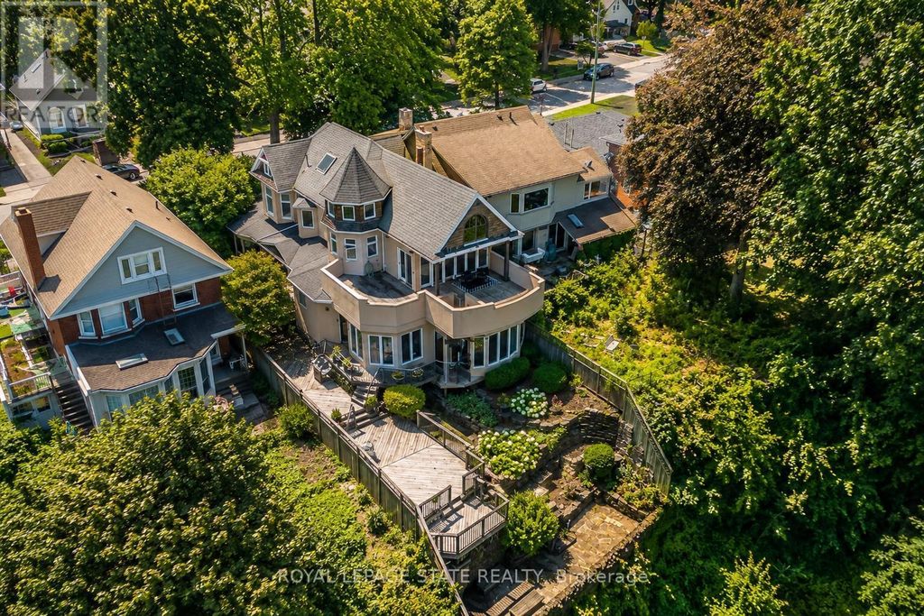 91 Mountain Park Avenue, Hamilton (inch Park)