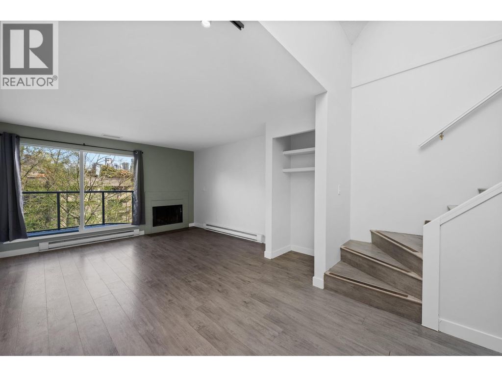 3 1355 W 4th Avenue, Vancouver