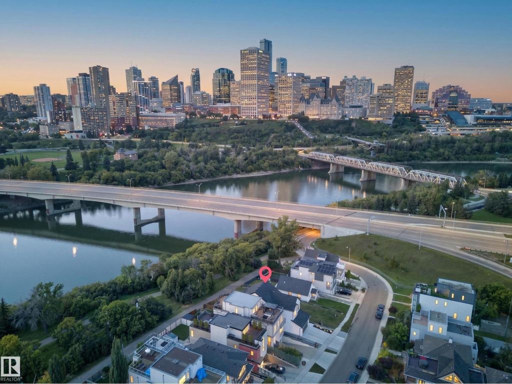 9624 99a St Nw, Edmonton