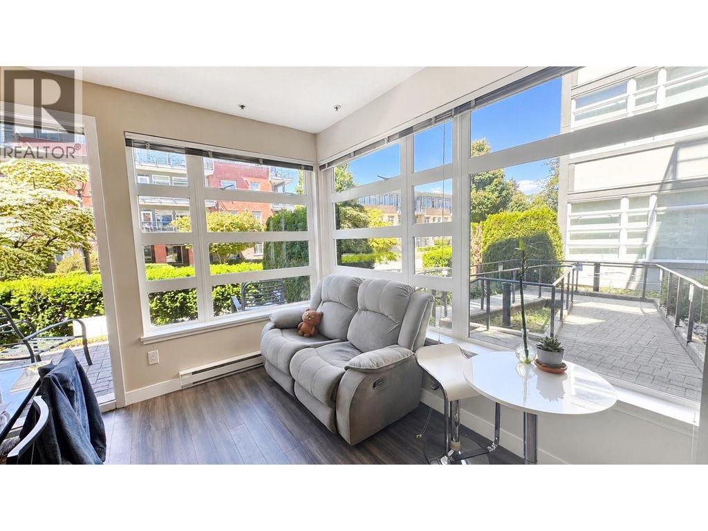 109 5692 Kings Road, Vancouver