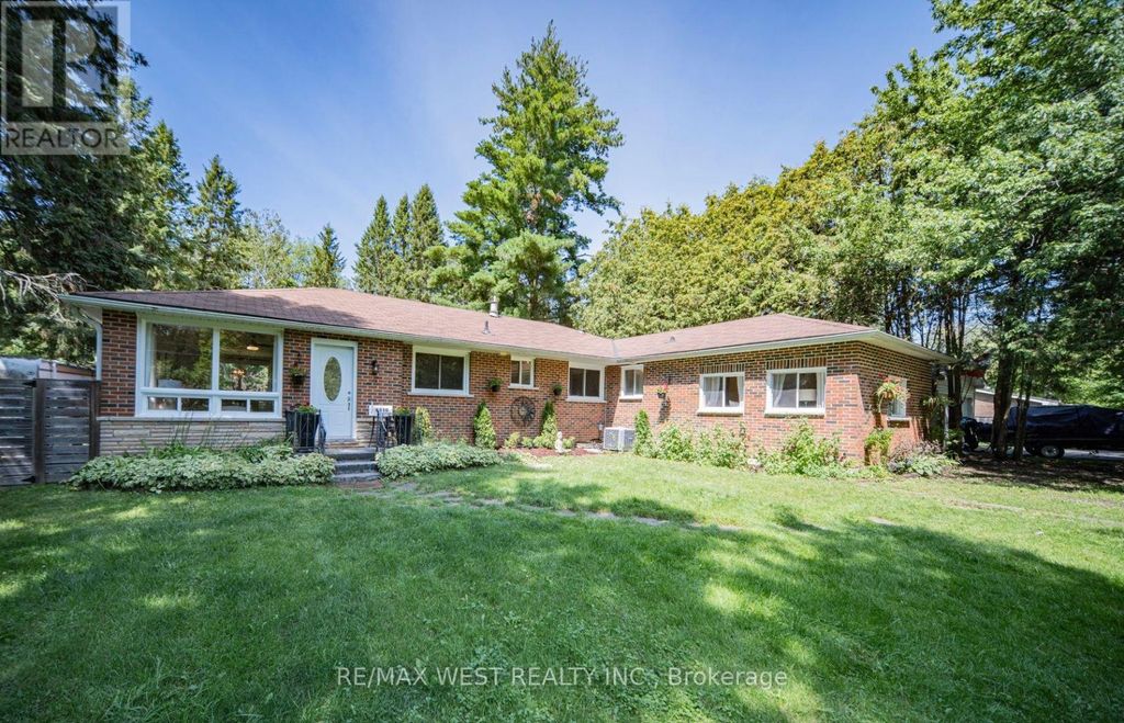 2 - 9510 Morning Glory Road, Georgina (pefferlaw)