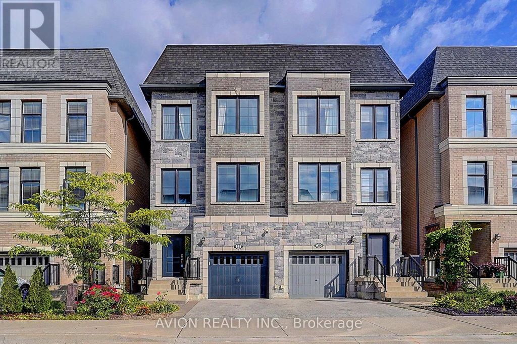 32 Mcgurran Lane, Richmond Hill (doncrest)