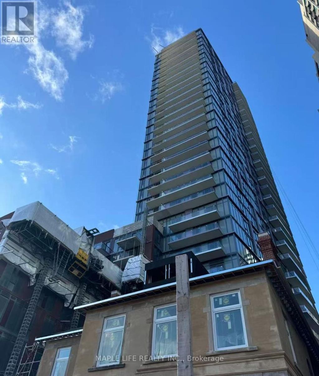 1909 - 308 Jarvis Street, Toronto (church-Yonge Corridor)