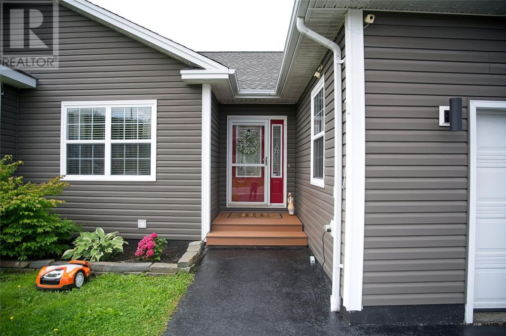 17 Hann Crescent, Corner Brook